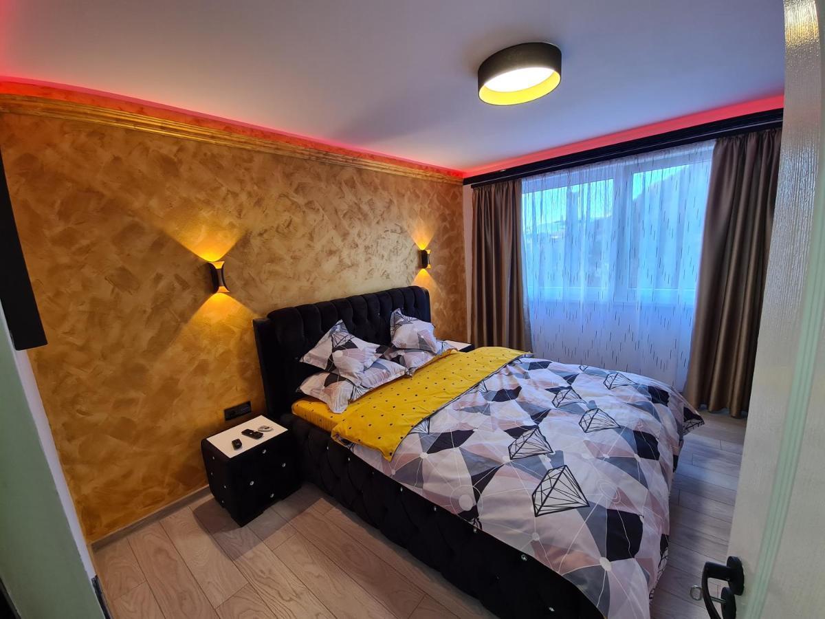 Diamonds House 2 Apartment Lupeni  Bagian luar foto