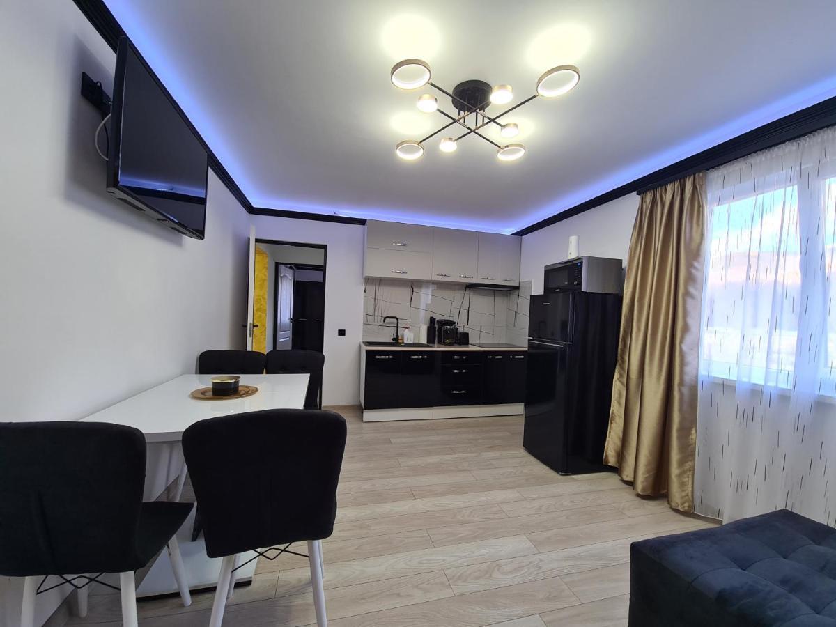 Diamonds House 2 Apartment Lupeni  Bagian luar foto